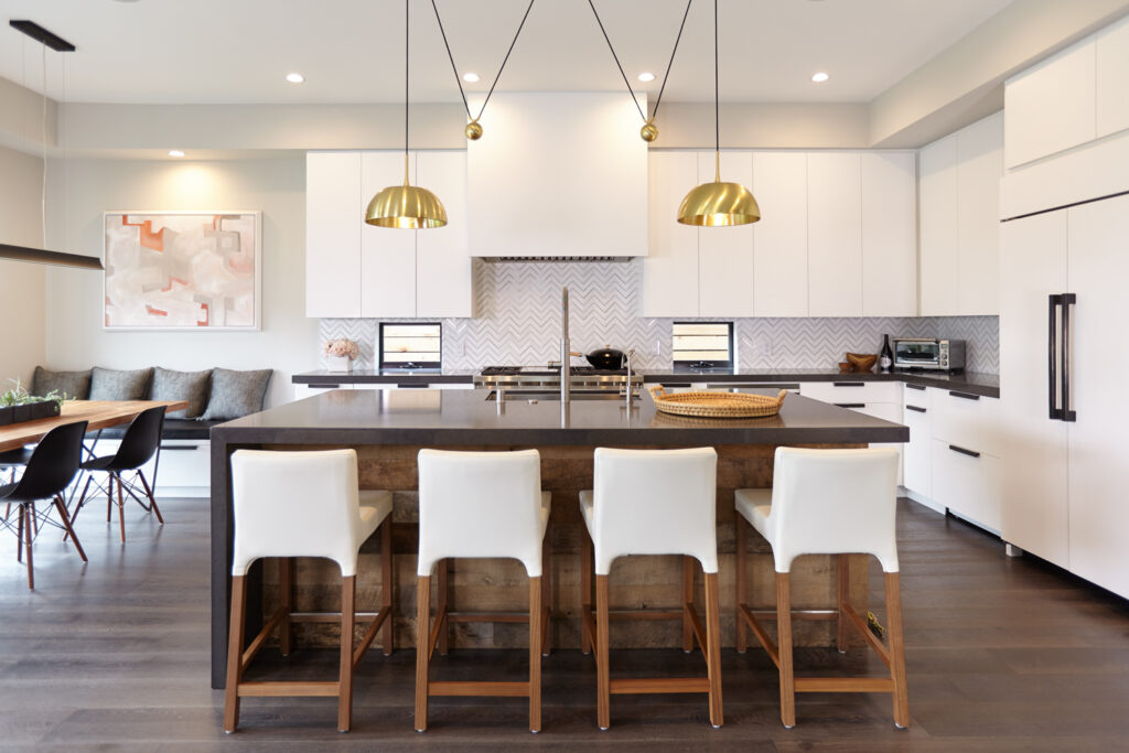 PAR Custom Homes Design-Build - Modern Kitchen Interior